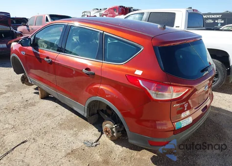 2015 Ford Escape S z USA, uszkodzony, nr VIN 1FMCU0F75FUA07805